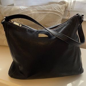 Classic Kate Spade pebbled leather handbag.